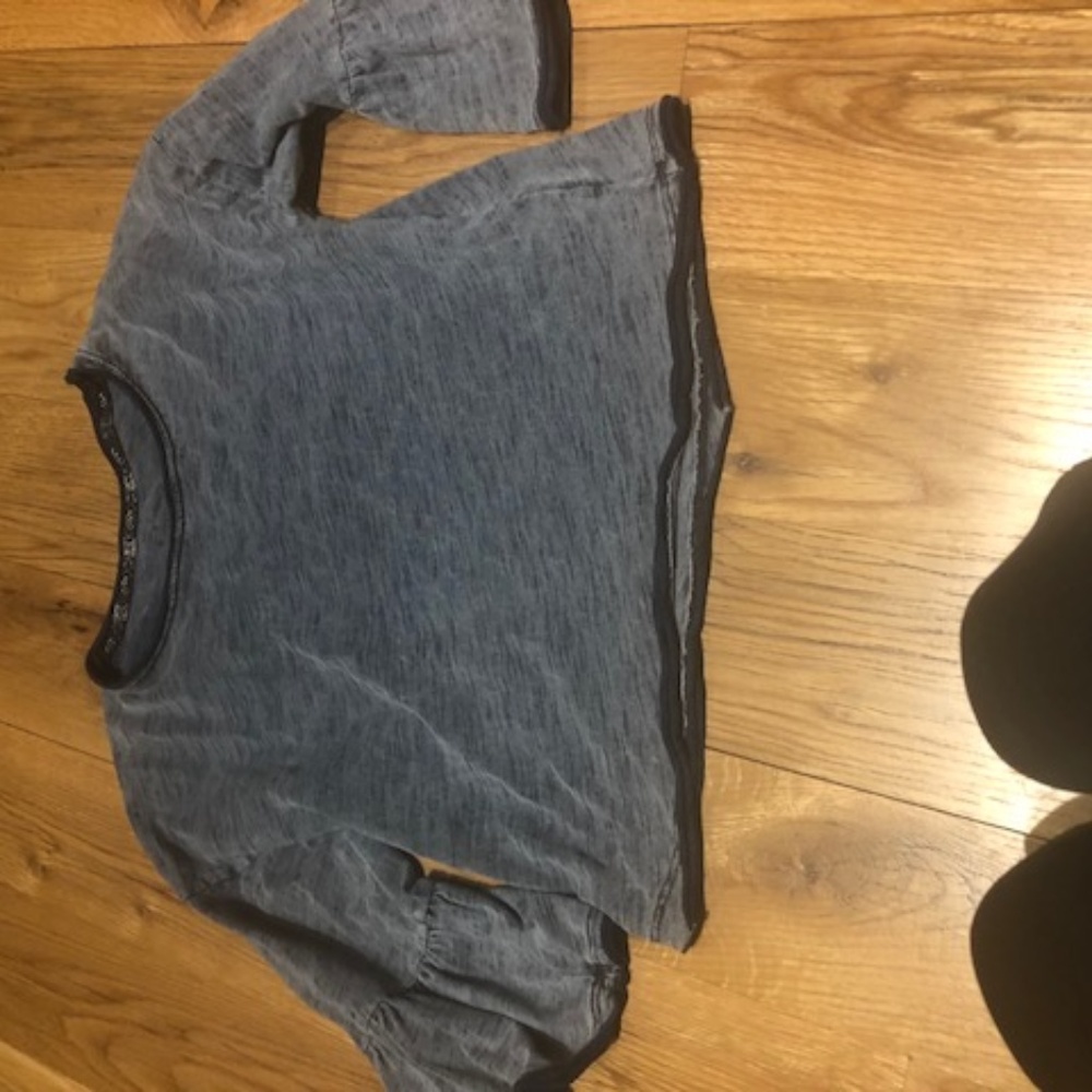 girls 3/4 ruffle sleeve tee